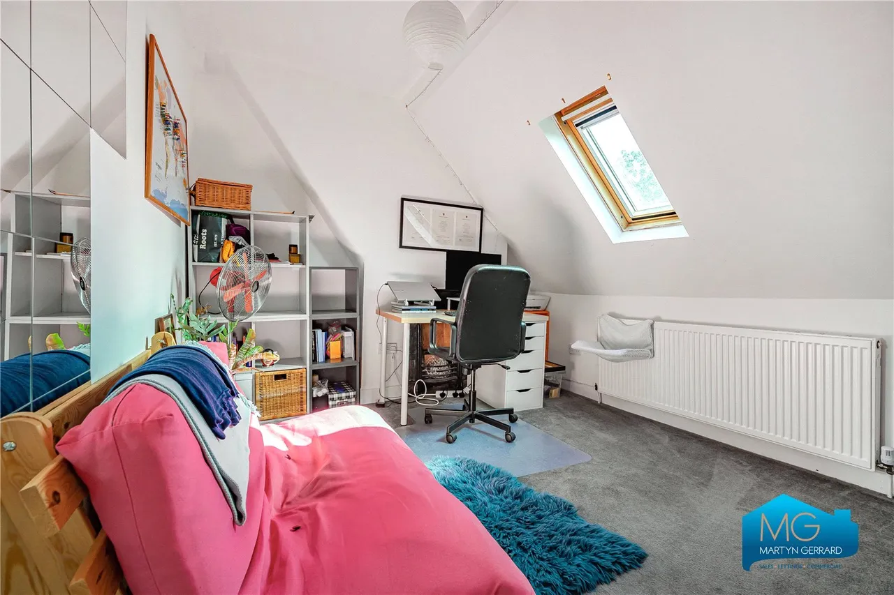 Lincoln Road, East Finchley, N2, photo 11