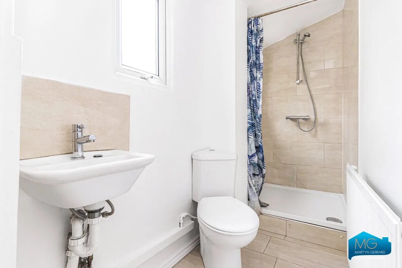 Lincoln Road, East Finchley, N2, photo 13
