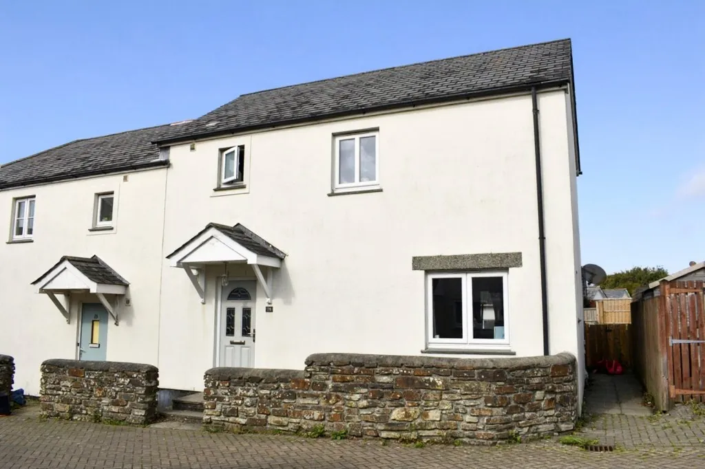 2 bed house for sale, Redruth, Cornwall