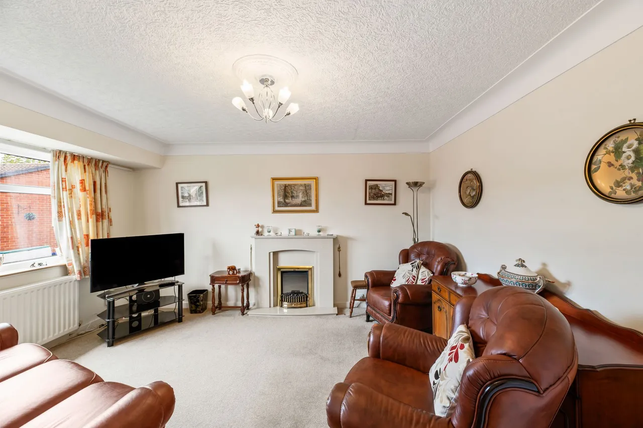 Withy Close, Frodsham, photo 5