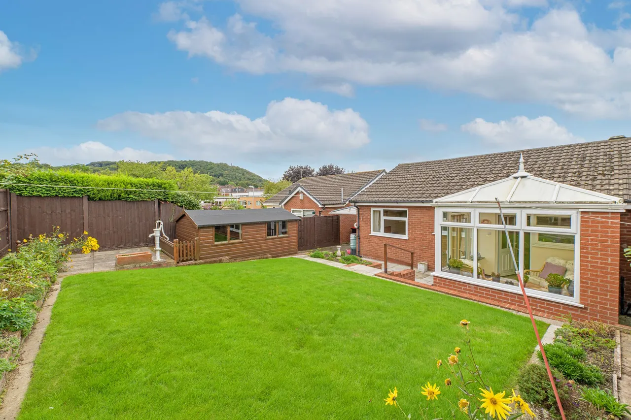 Withy Close, Frodsham, photo 4