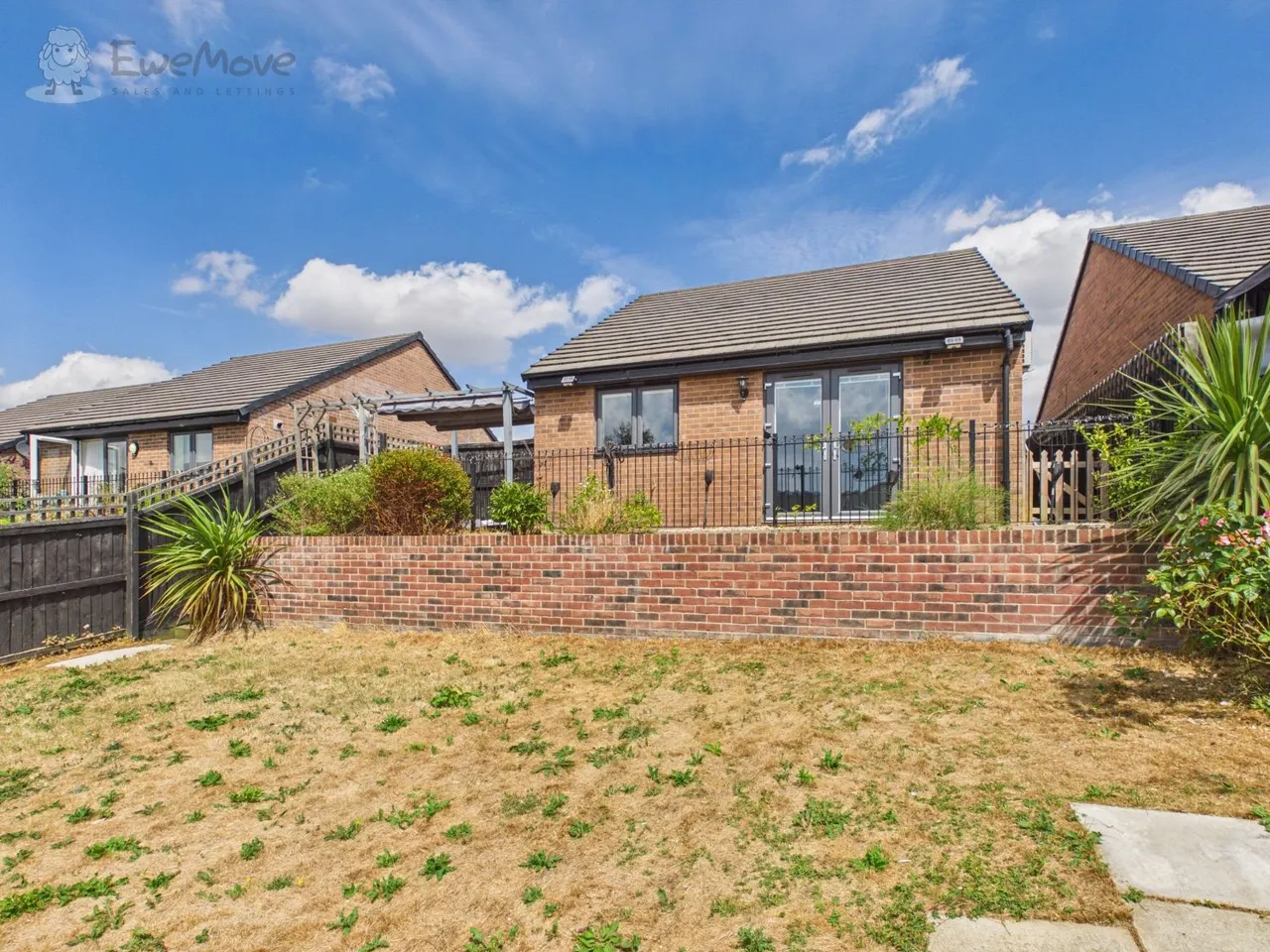 Emerald Green Grove, Thurnscoe, S63, photo 19