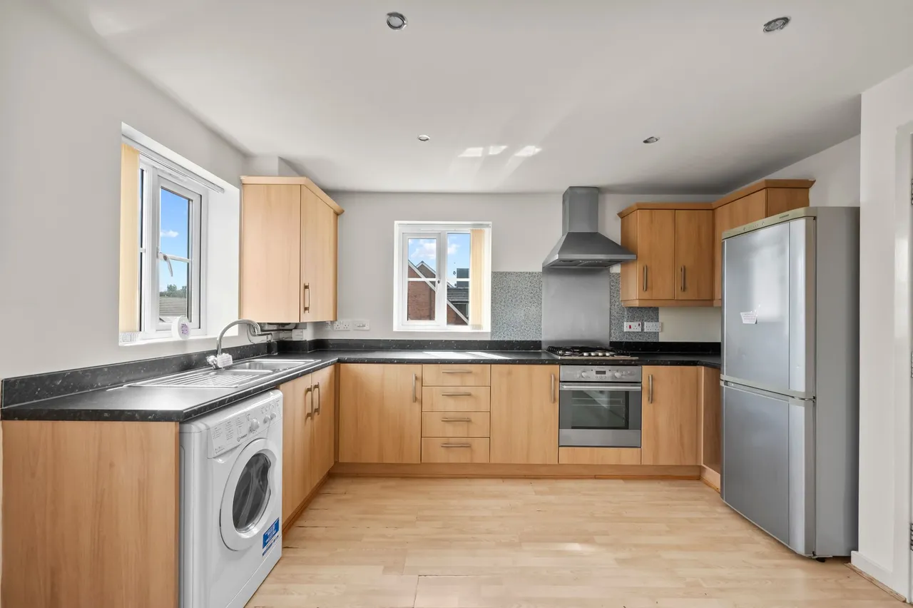 Rylands Drive, Warrington, Warrington, WA2 7DB, photo 2