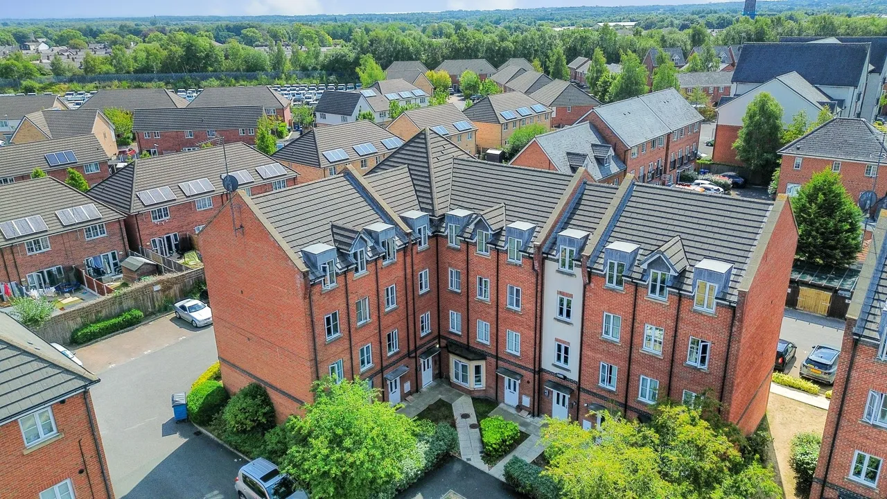 Rylands Drive, Warrington, Warrington, WA2 7DB, photo 14
