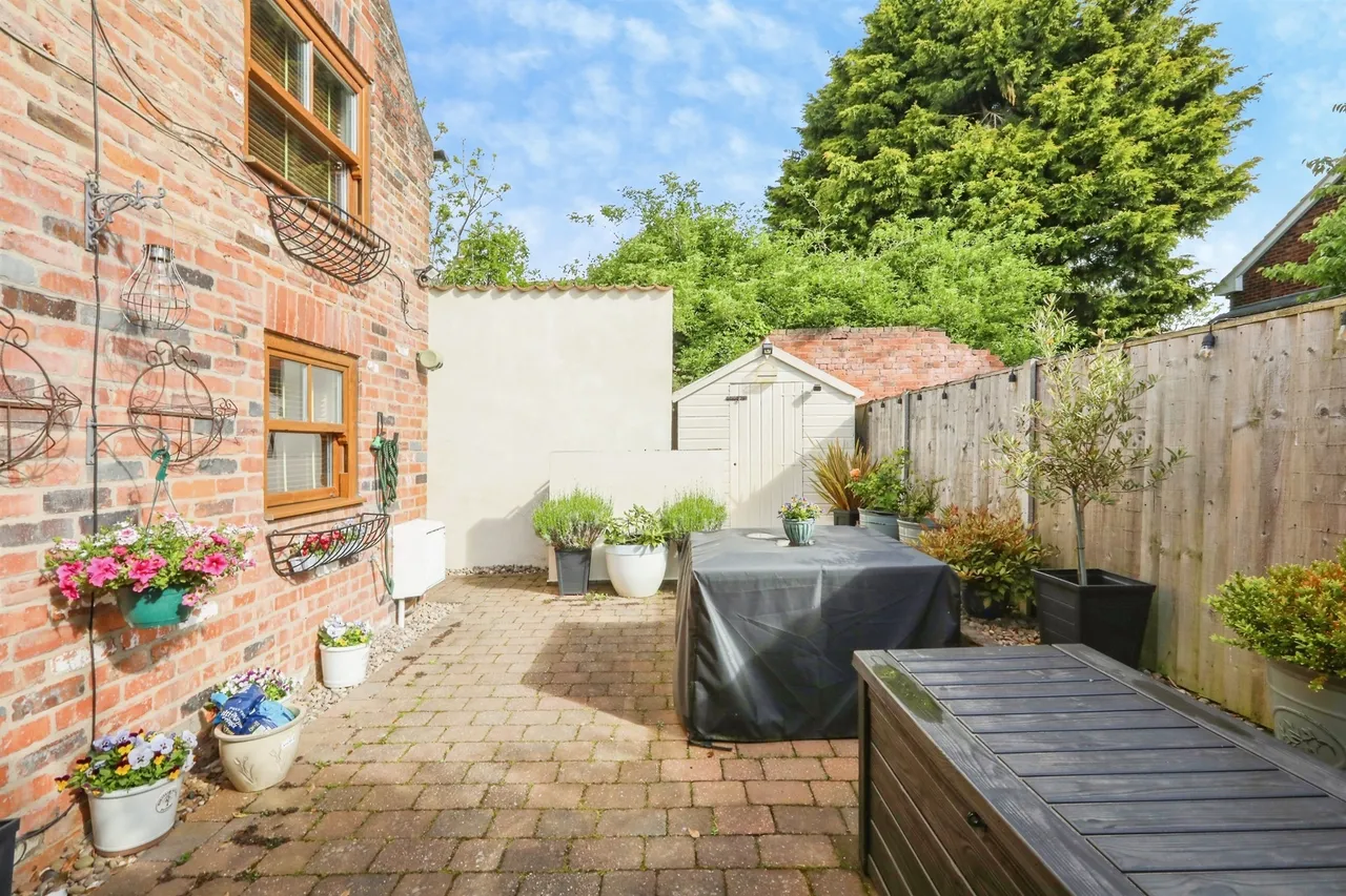 Canal Lane, West Stockwith, DN10, photo 20