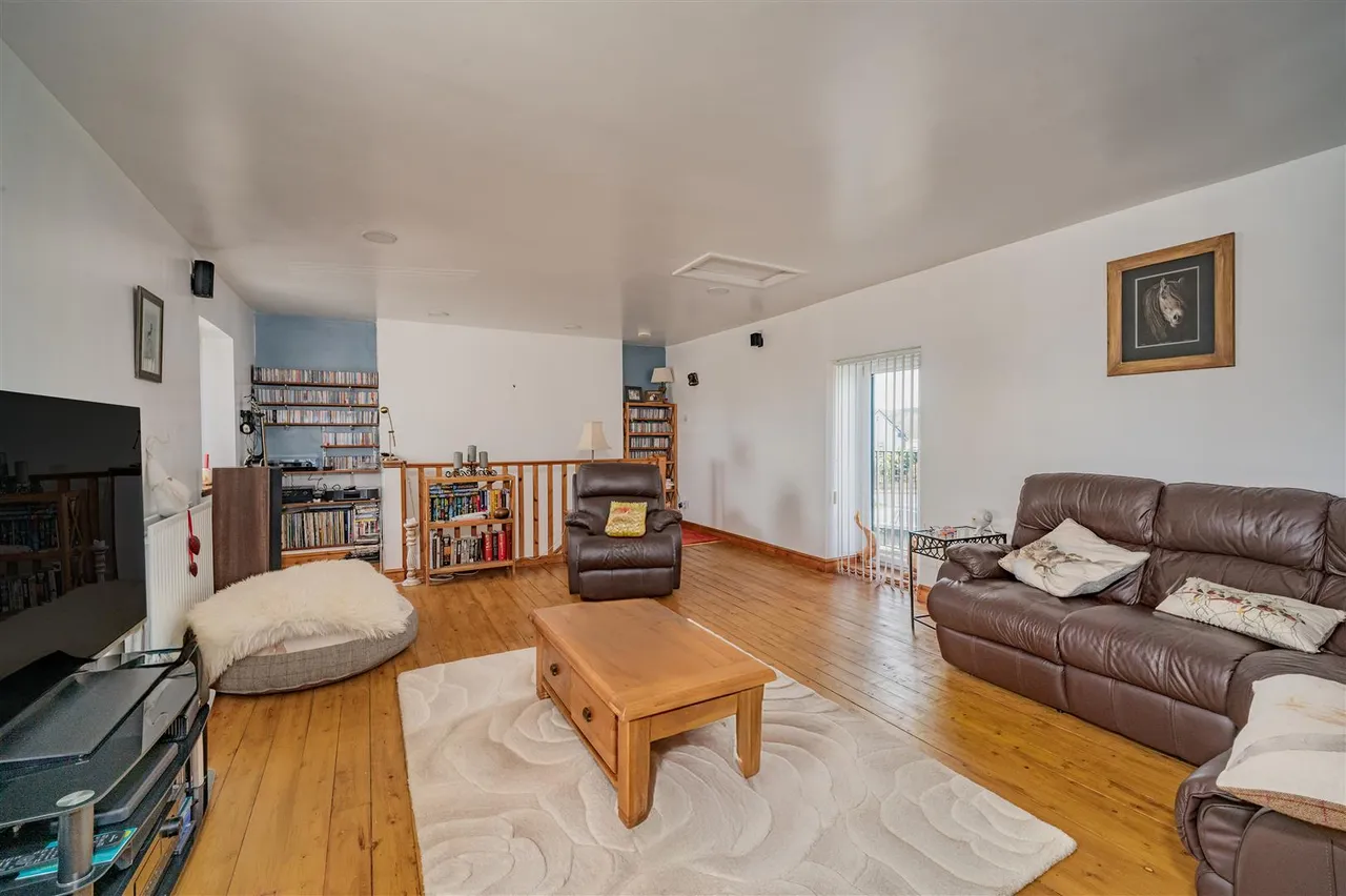 Drumsturdy Road, Newbigging, photo 5