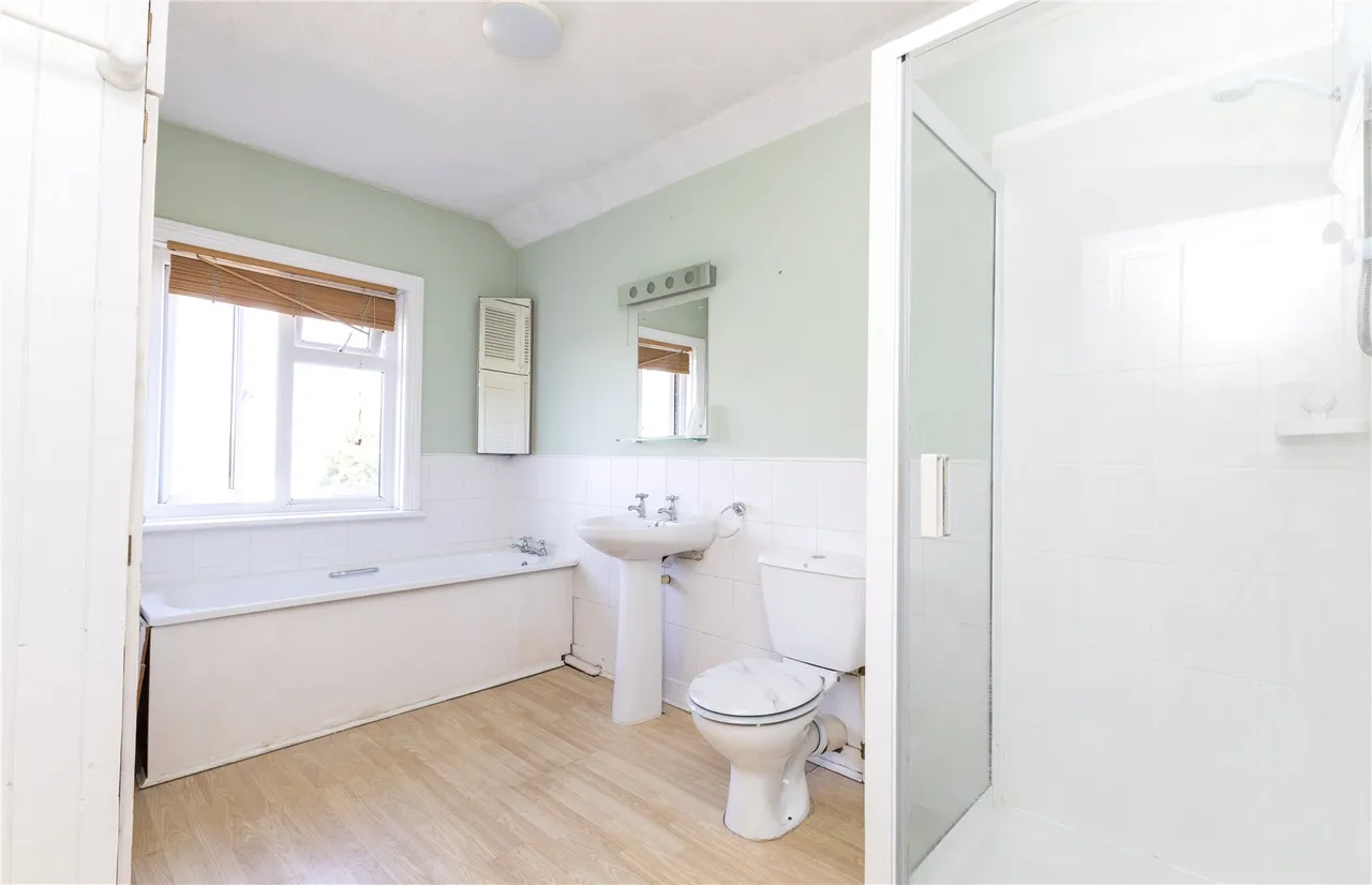 Beacon Hill Road, Hindhead, GU26, photo 16