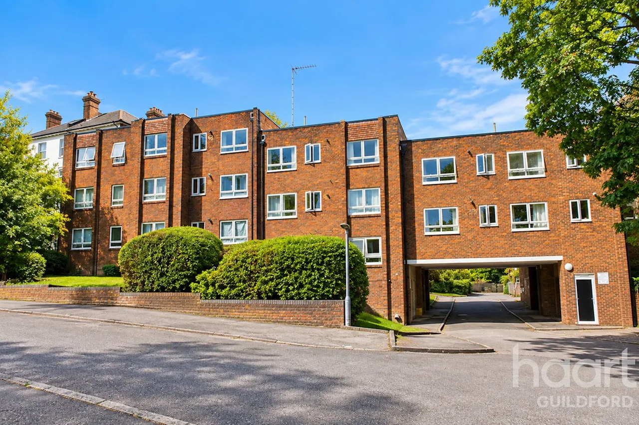Harvey Road, GU1, photo 7