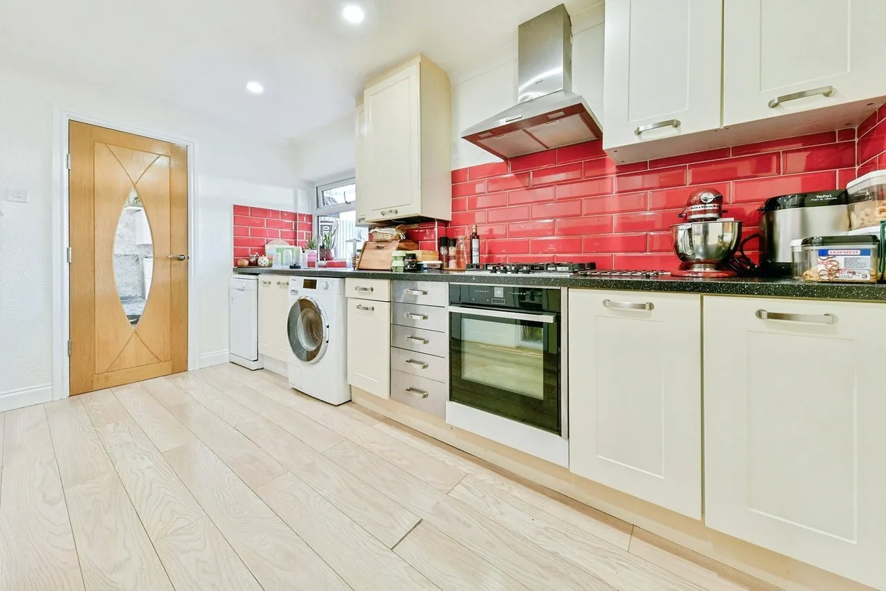 Chells Way, Stevenage, SG2, photo 6