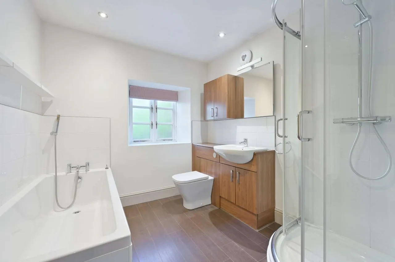 Bowcott, Wotton-under-Edge, GL12, photo 14