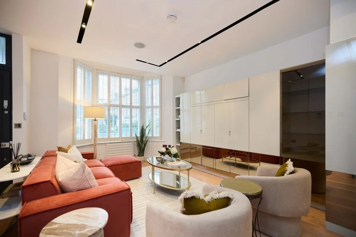 5 bed house to rent — Hamilton Gardens London NW8