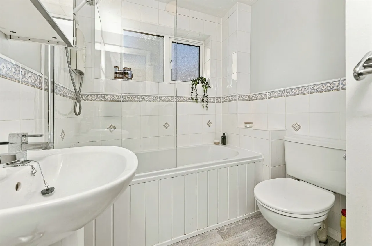 Westerley Lane, Shelley, HD8, photo 13