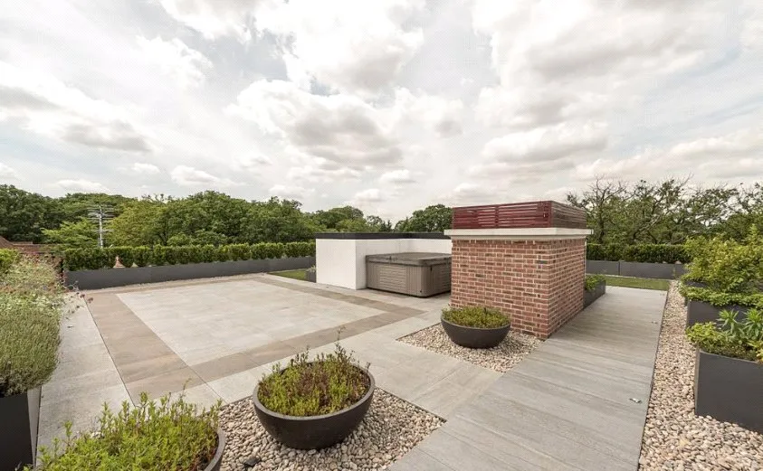 The Bishop's Avenue, Highgate, N2, photo 15