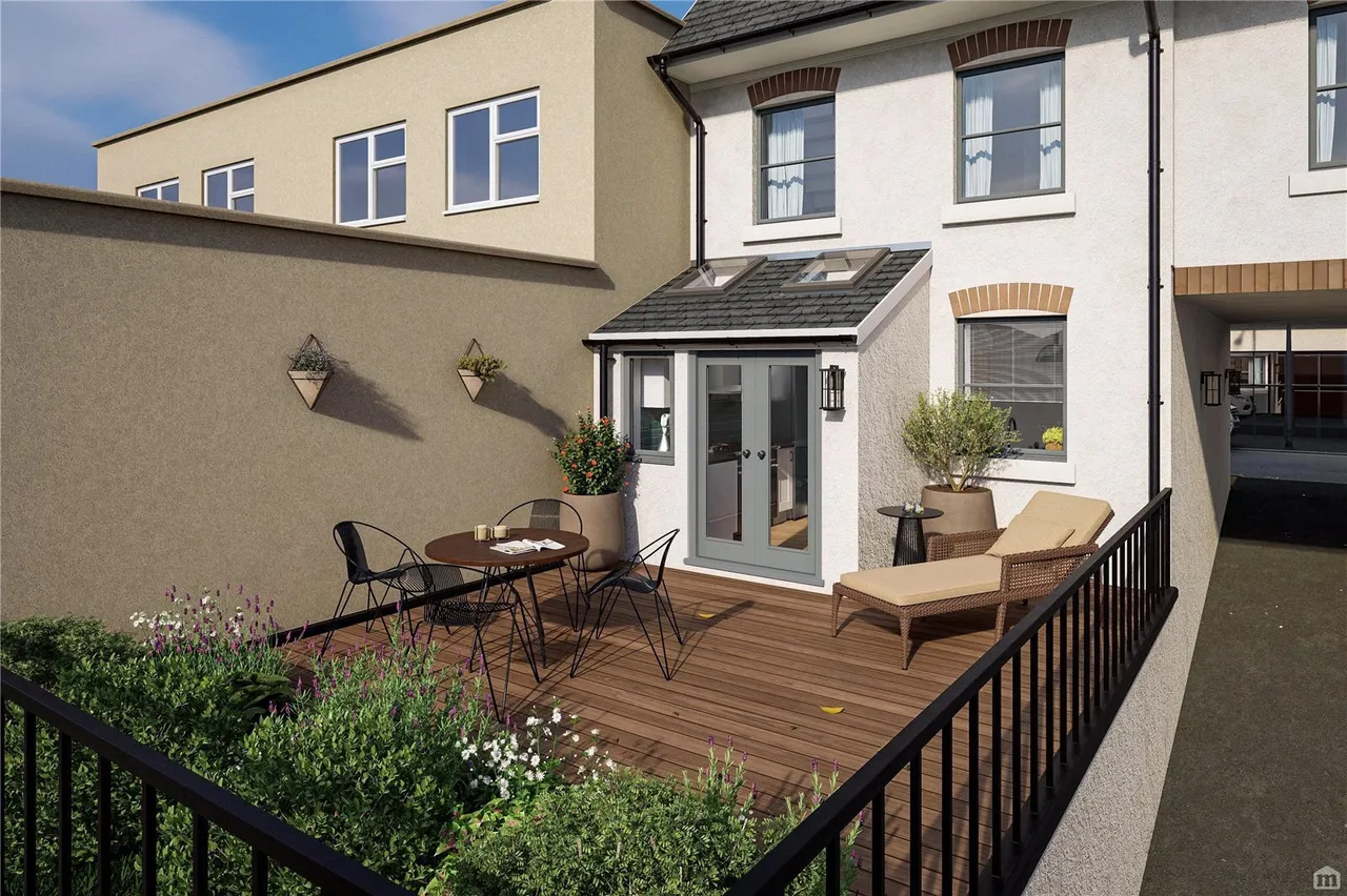 Robert Street, Milford Haven, SA73, photo 3