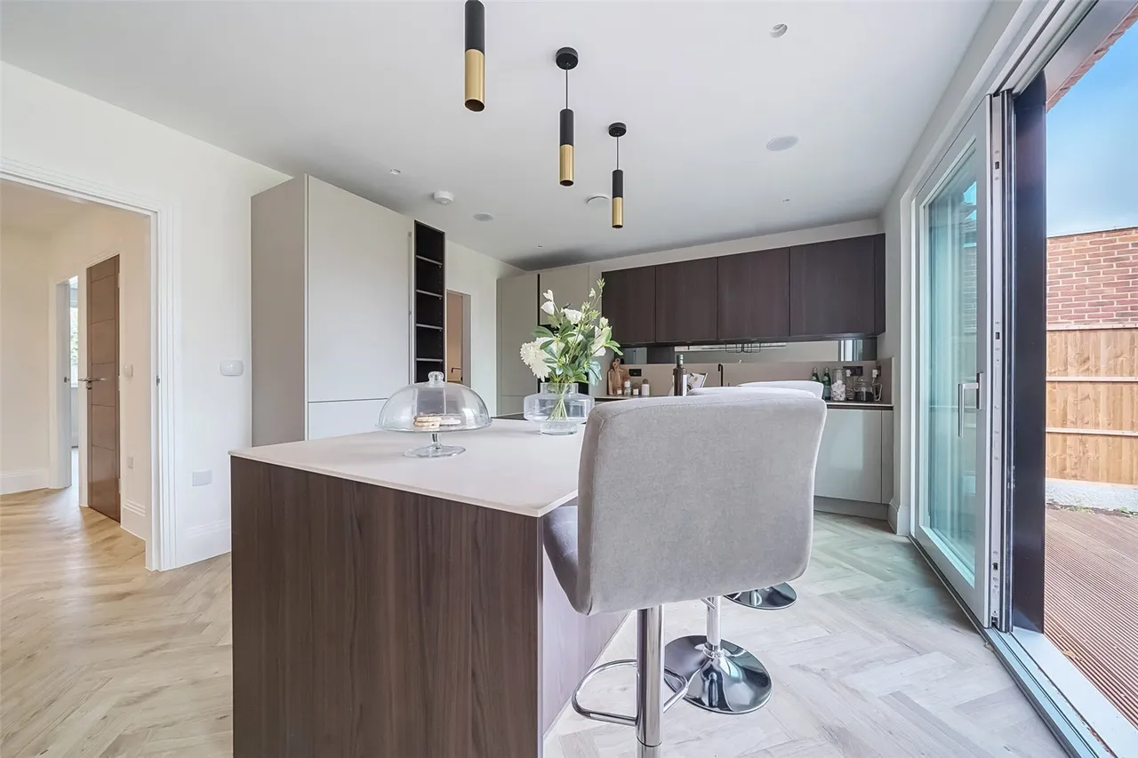 Barfield Road, BR1, photo 23