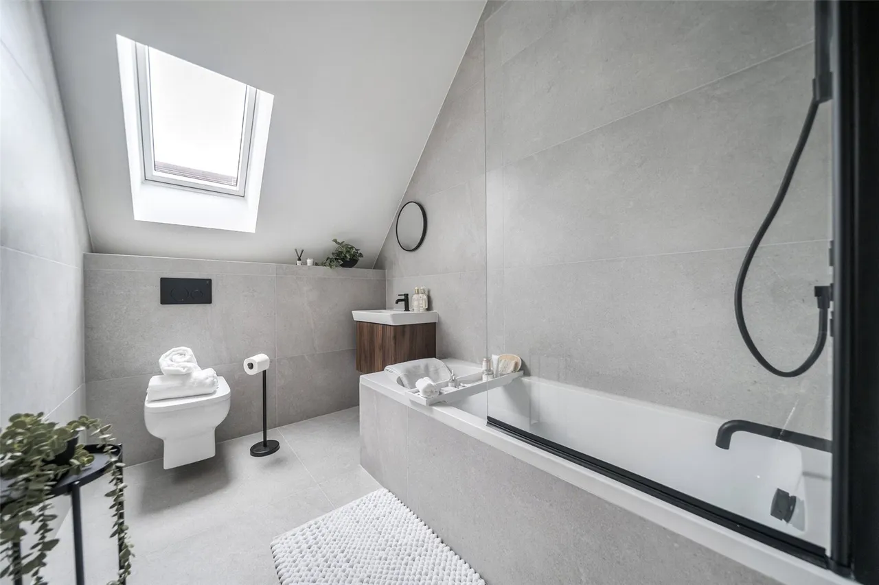 Barfield Road, BR1, photo 14