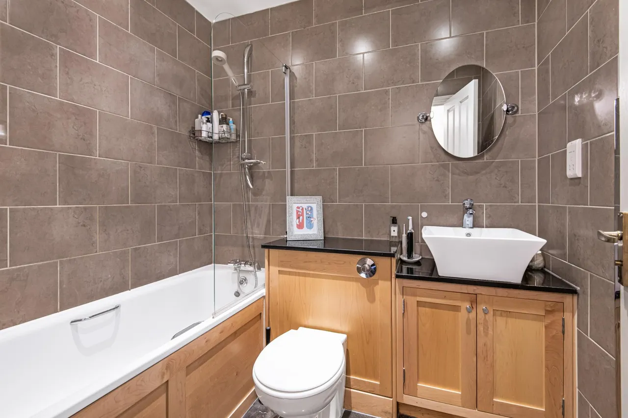 Beningfield Drive, London Colney, AL2, photo 10