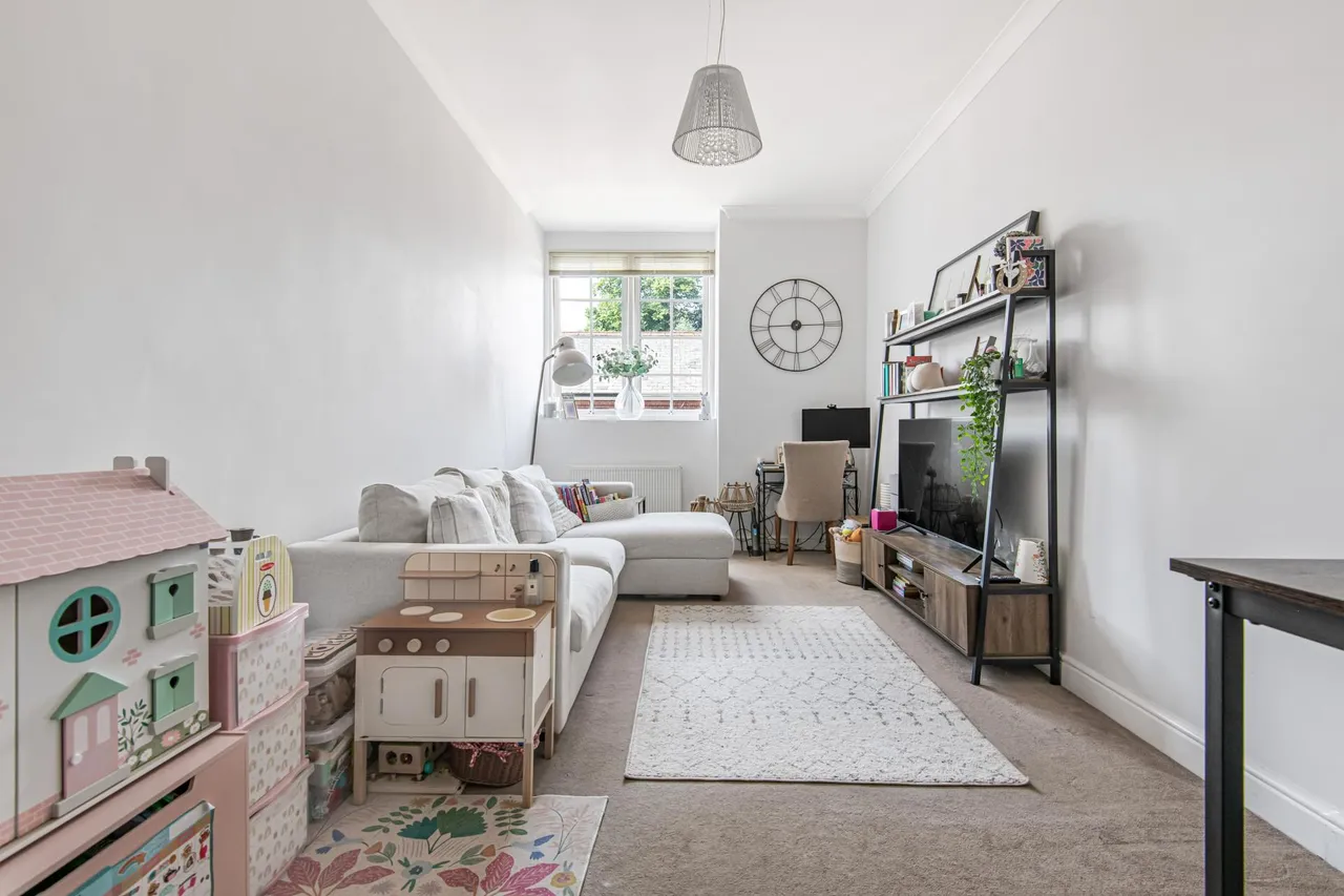 Beningfield Drive, London Colney, AL2, photo 7