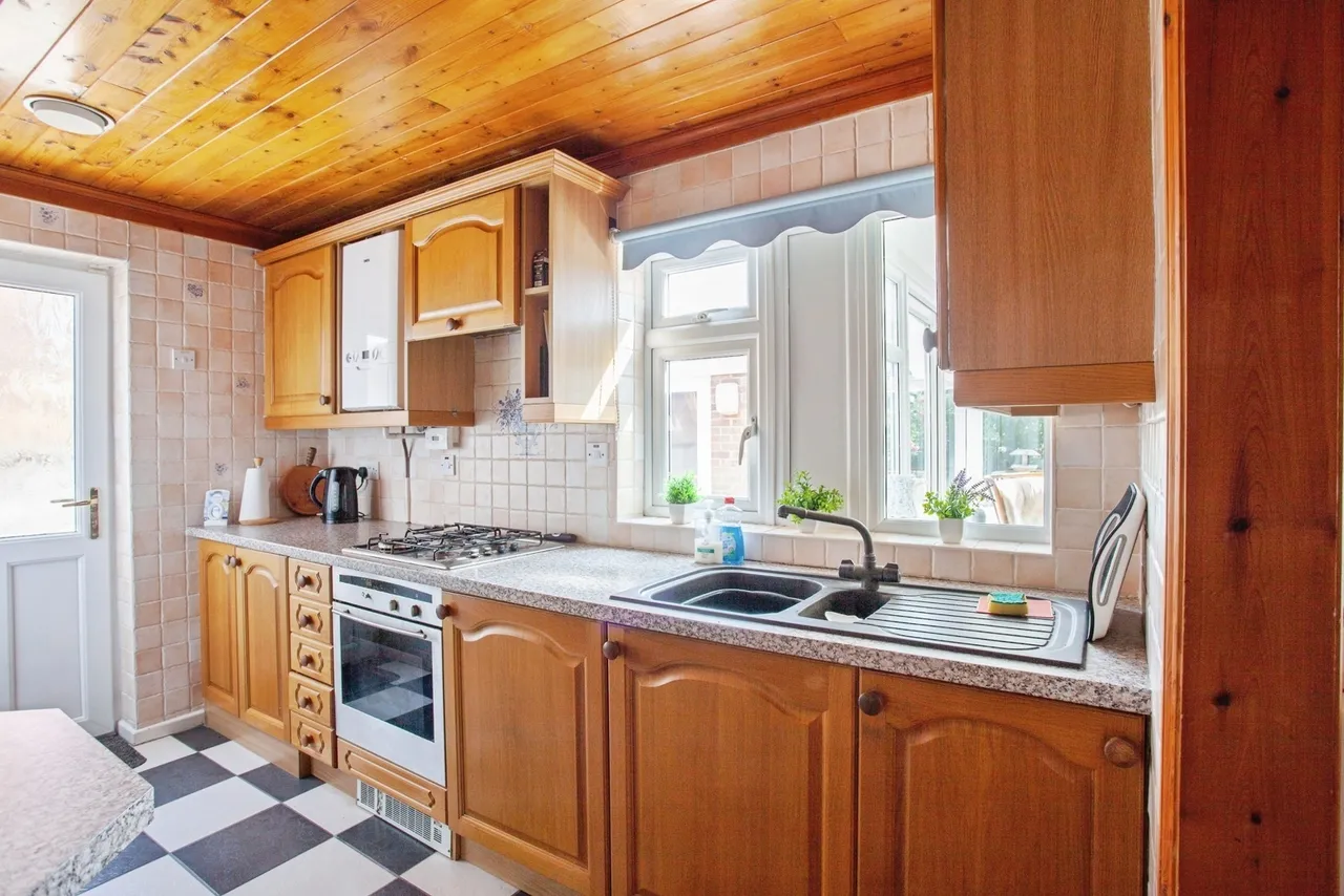 Barnes Hall Road, SHEFFIELD, South Yorkshire, S35, photo 4