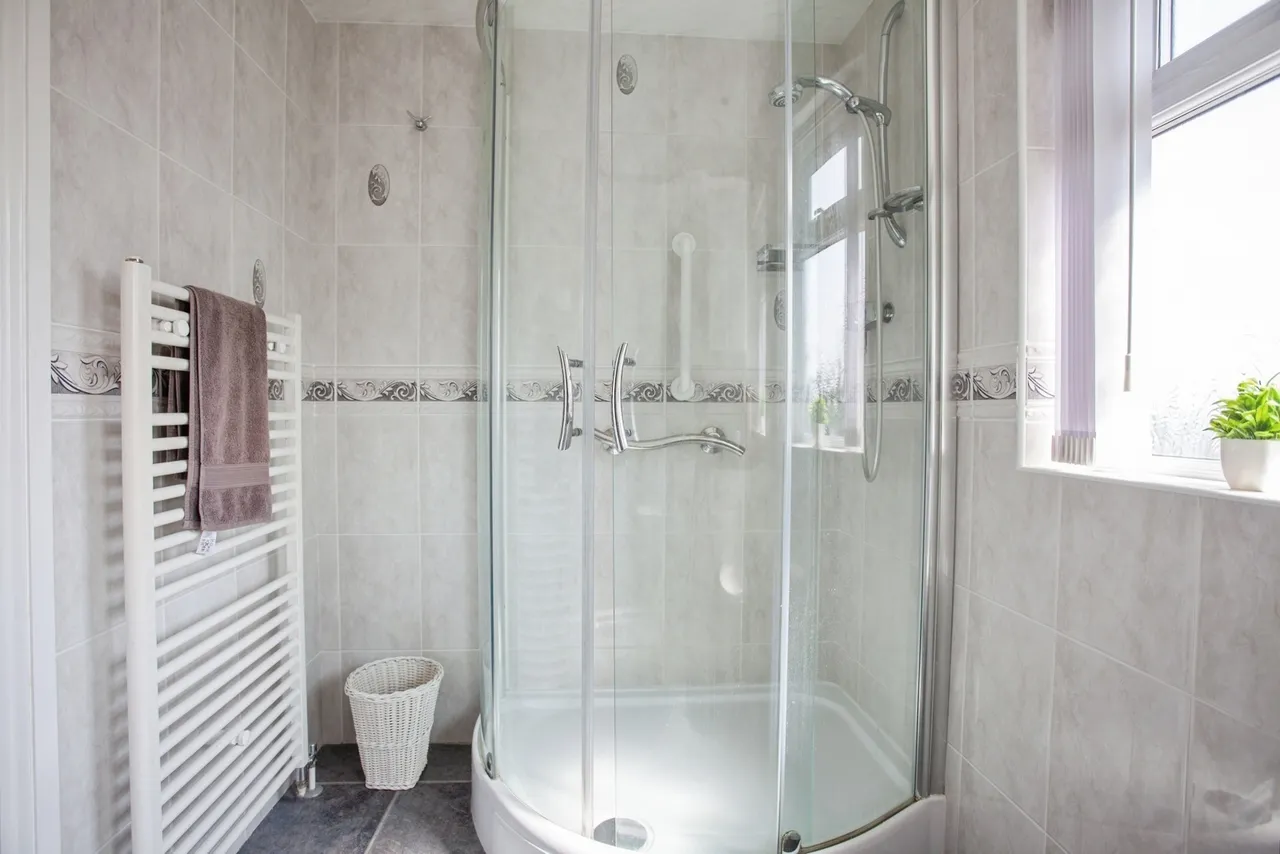 Barnes Hall Road, SHEFFIELD, South Yorkshire, S35, photo 7