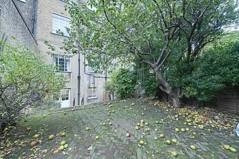 Regent Square, London, photo 7