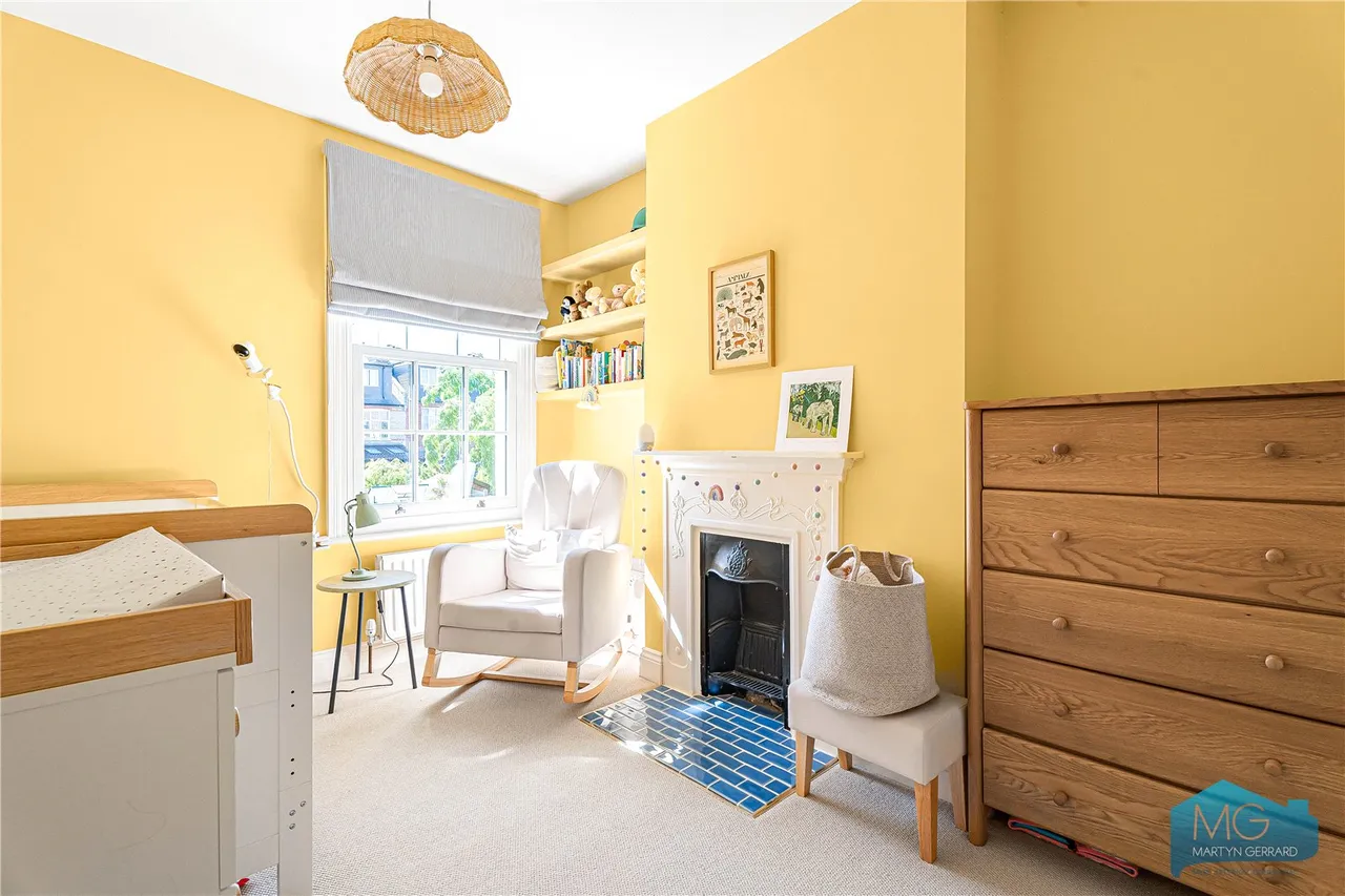 Evesham Road, London, N11, photo 17