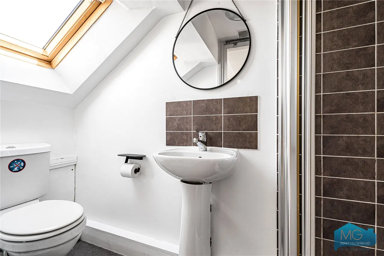 Evesham Road, London, N11, photo 22