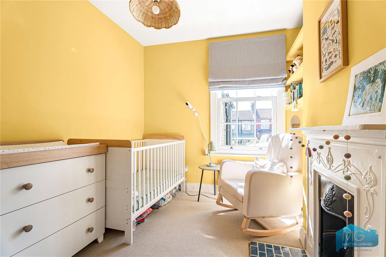 Evesham Road, London, N11, photo 18