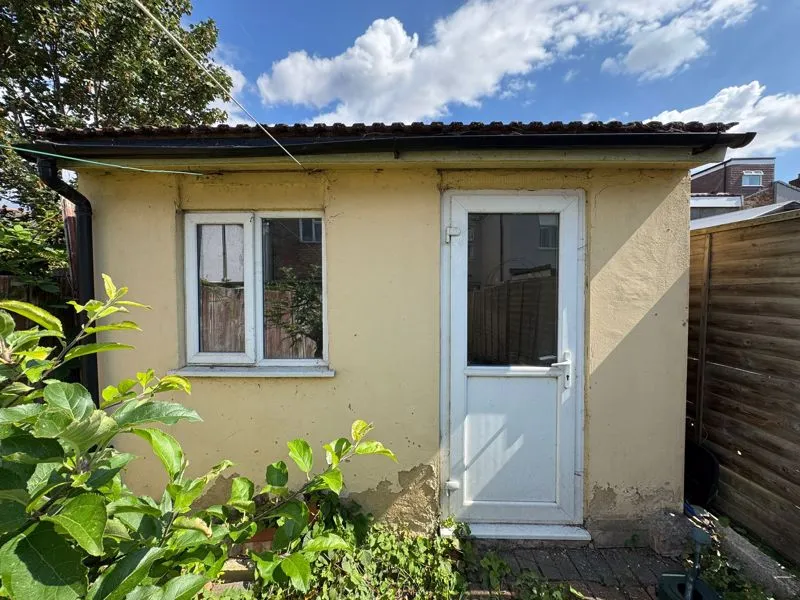 Beech Road, Luton LU1 1DW, photo 12