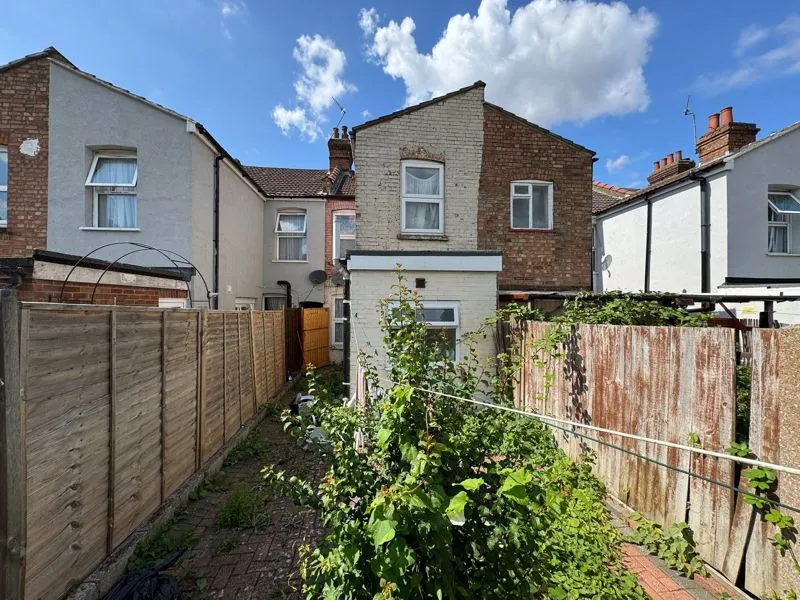 Beech Road, Luton LU1 1DW, photo 11