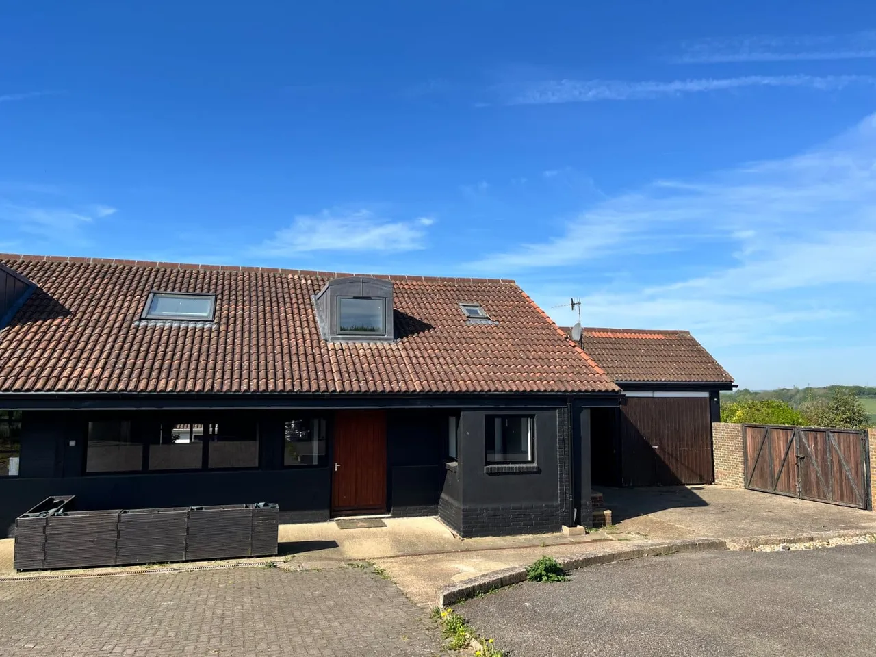 3 bed flat for sale, The Old Racecourse, Lewes, BN7
