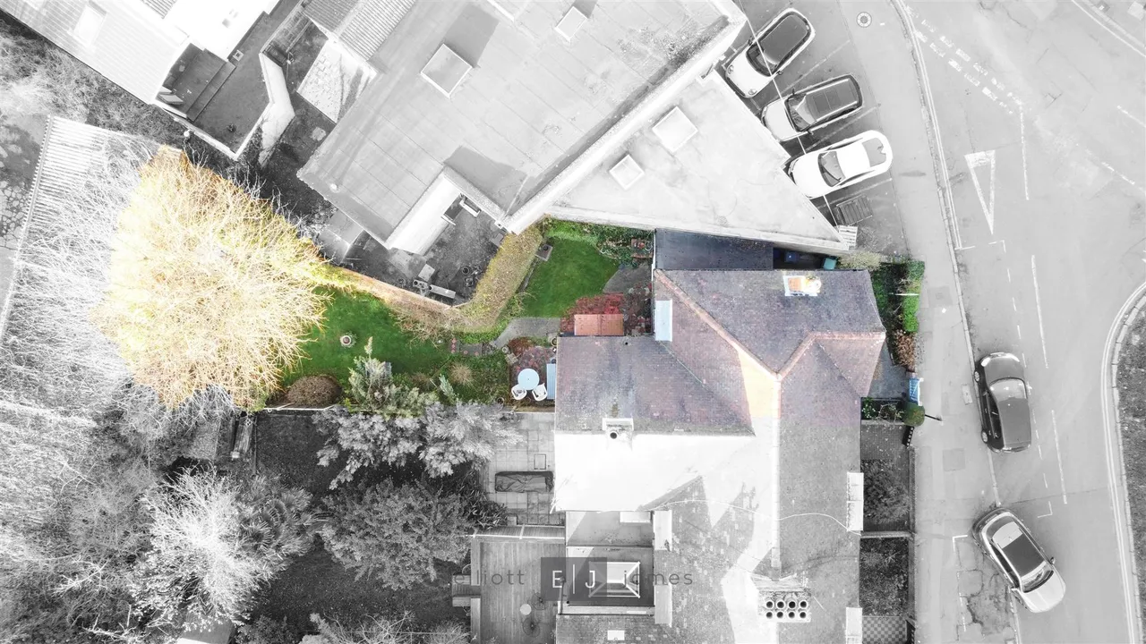 Kings Green, Loughton, photo 2