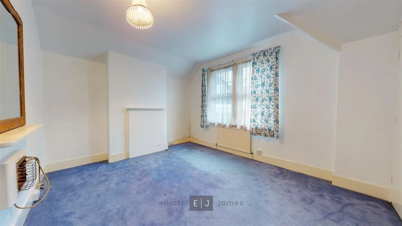 Kings Green, Loughton, photo 8