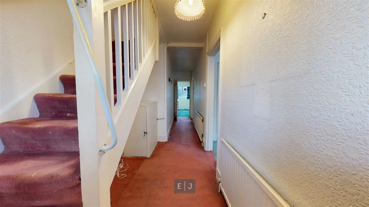 Kings Green, Loughton, photo 3