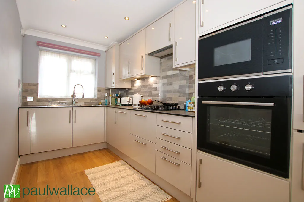 Bury Green Road, Cheshunt, EN7, photo 4