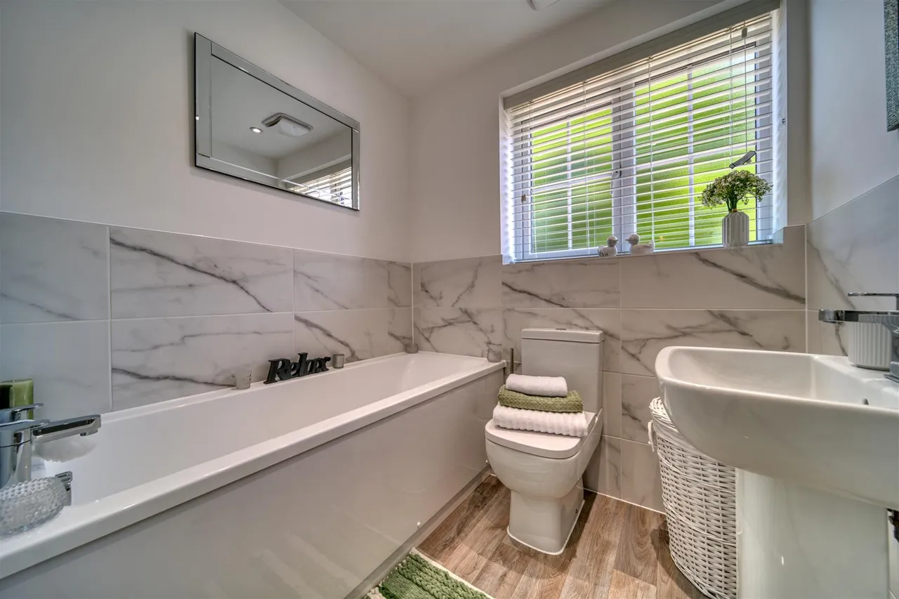 Maddoxford Gardens, Boorley Green, photo 8