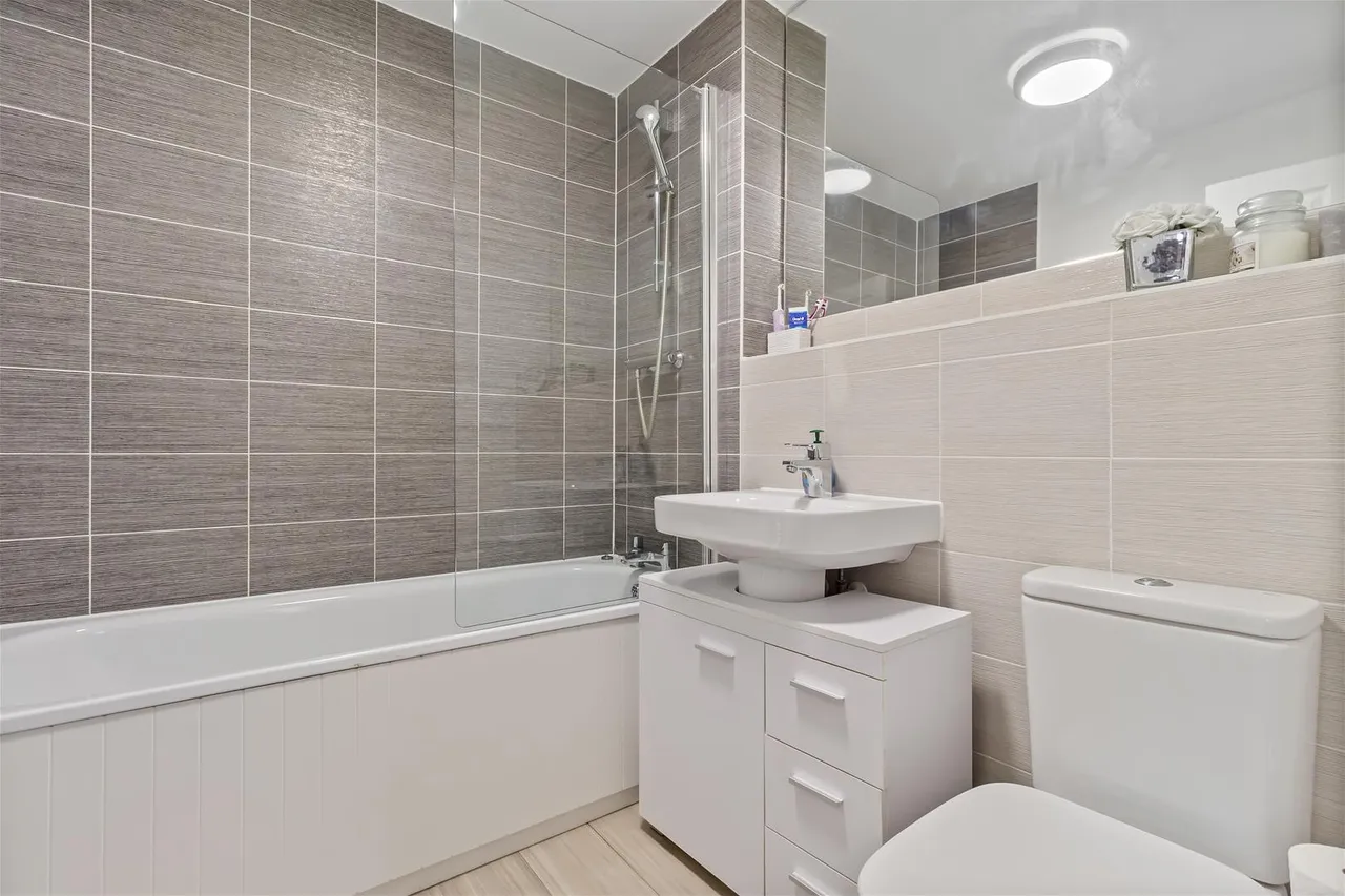 Bellflower Drive, Worthing, photo 10