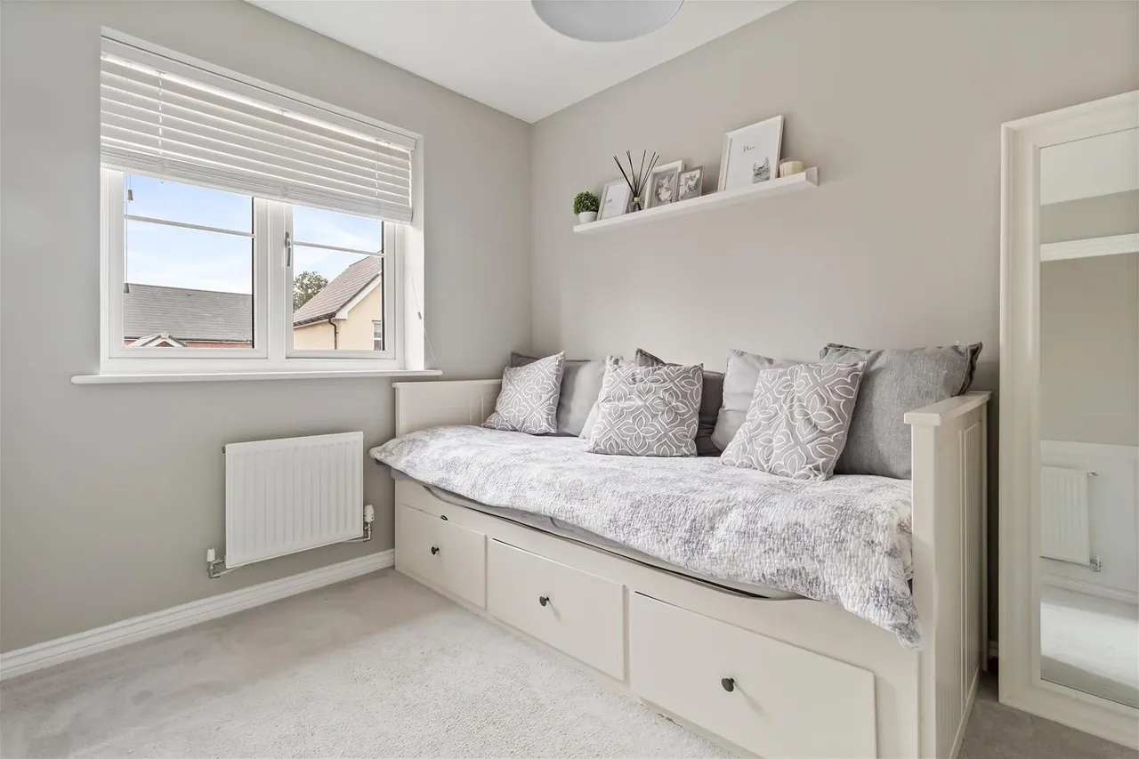 Bellflower Drive, Worthing, photo 11