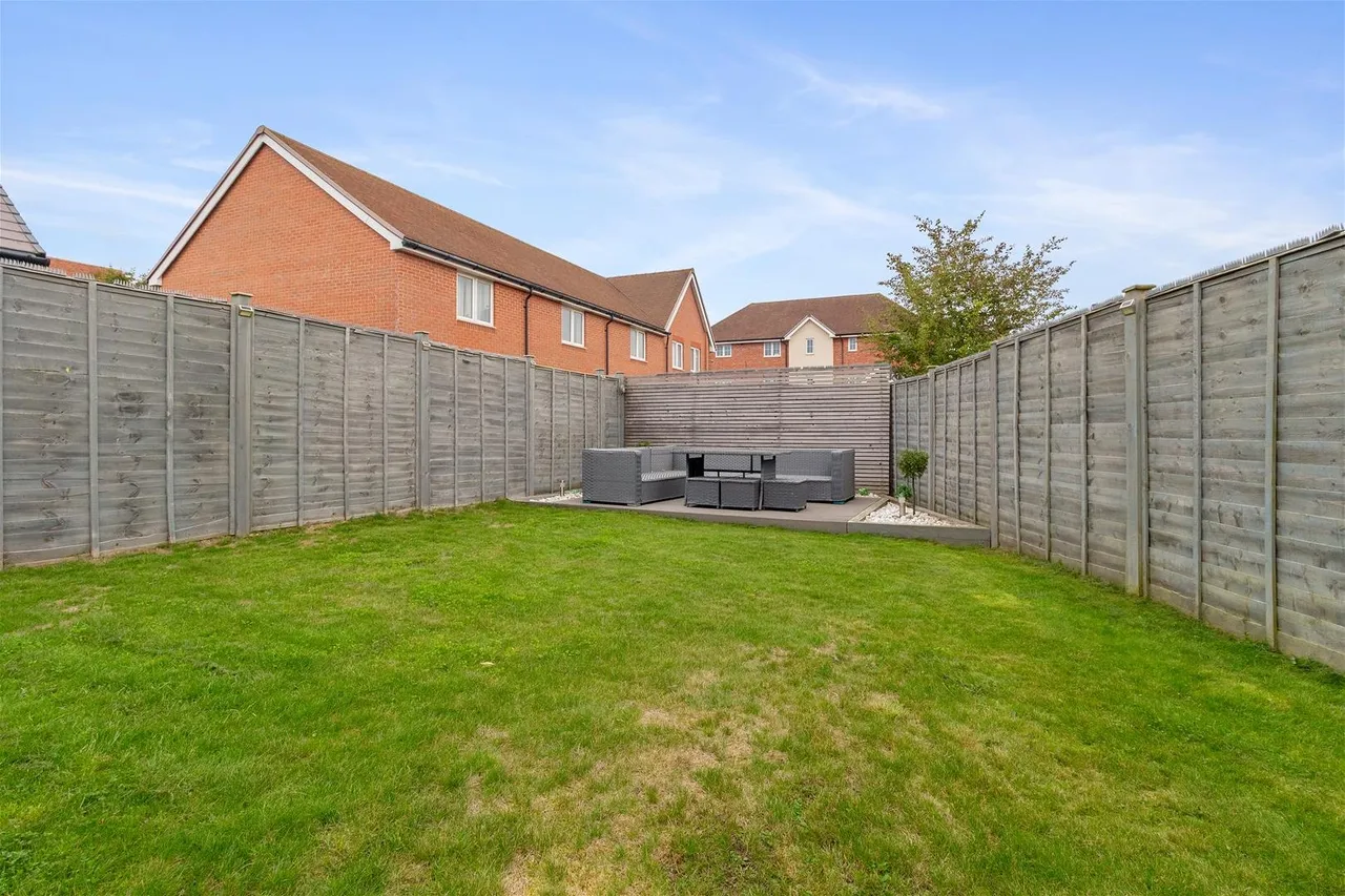 Bellflower Drive, Worthing, photo 8
