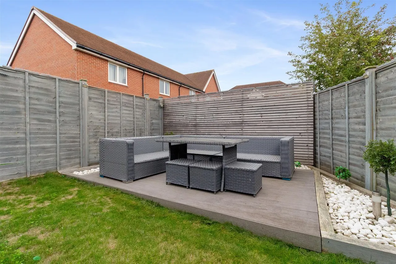 Bellflower Drive, Worthing, photo 18