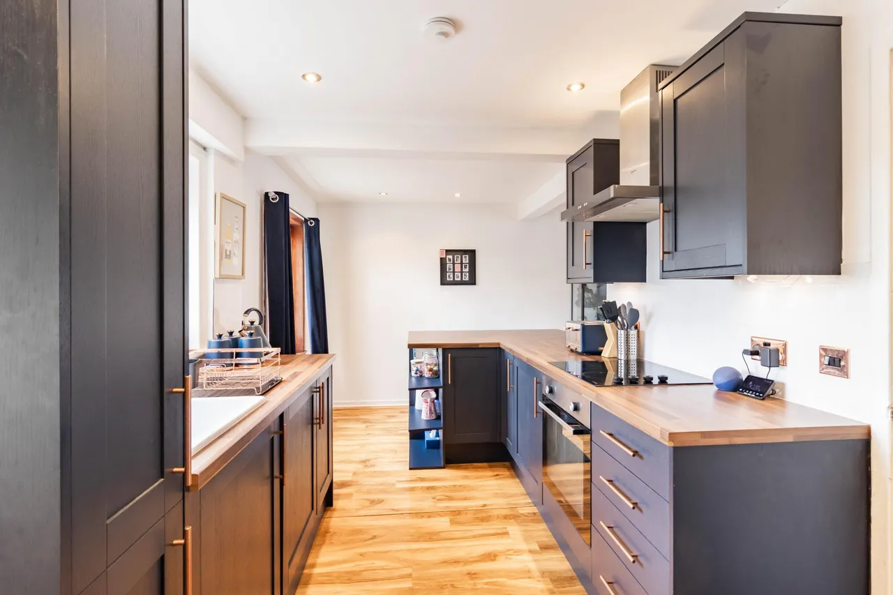Glenesk Avenue, Montrose, DD10, photo 9