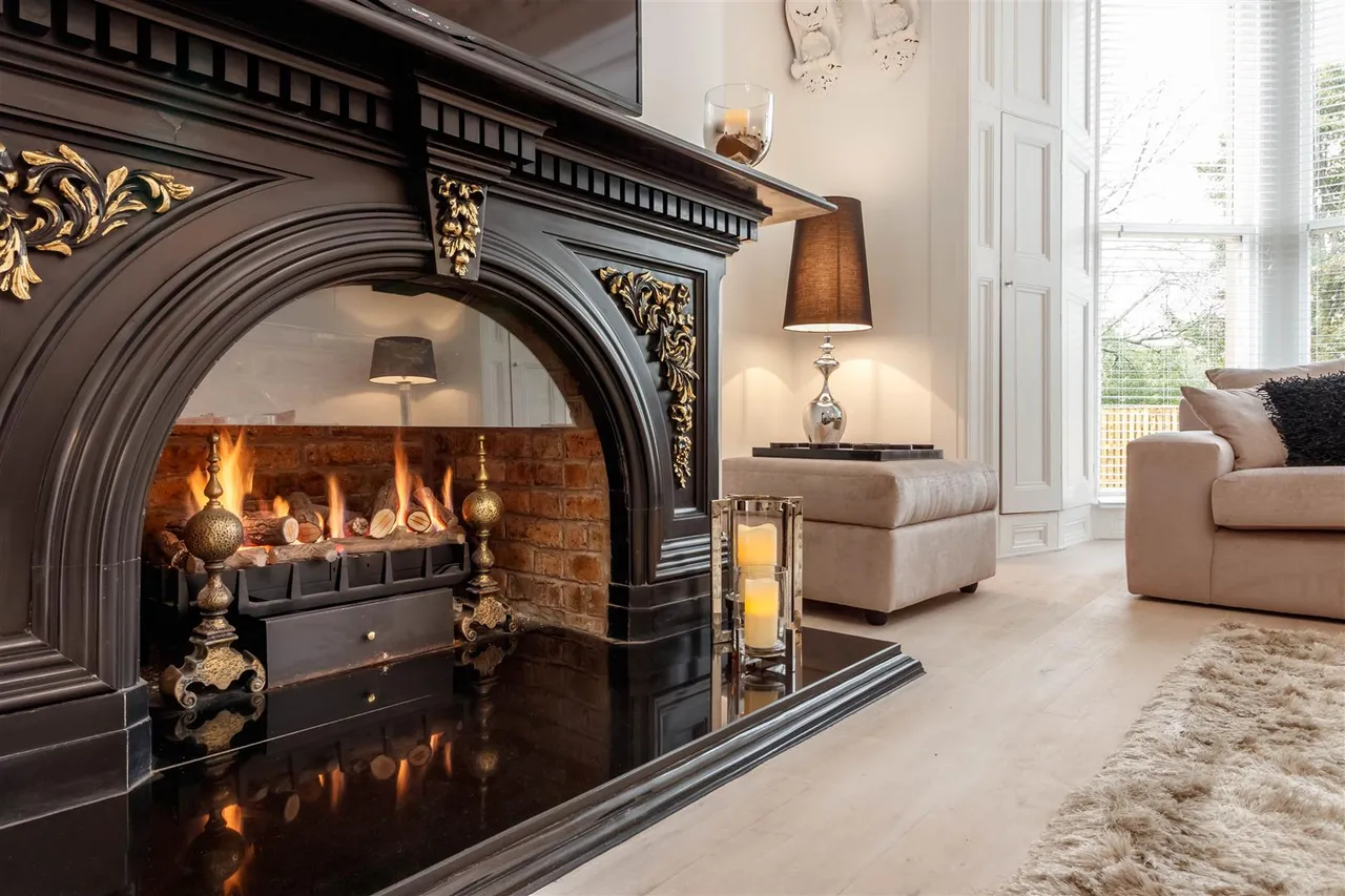 Wesley Place, Bacup, photo 10