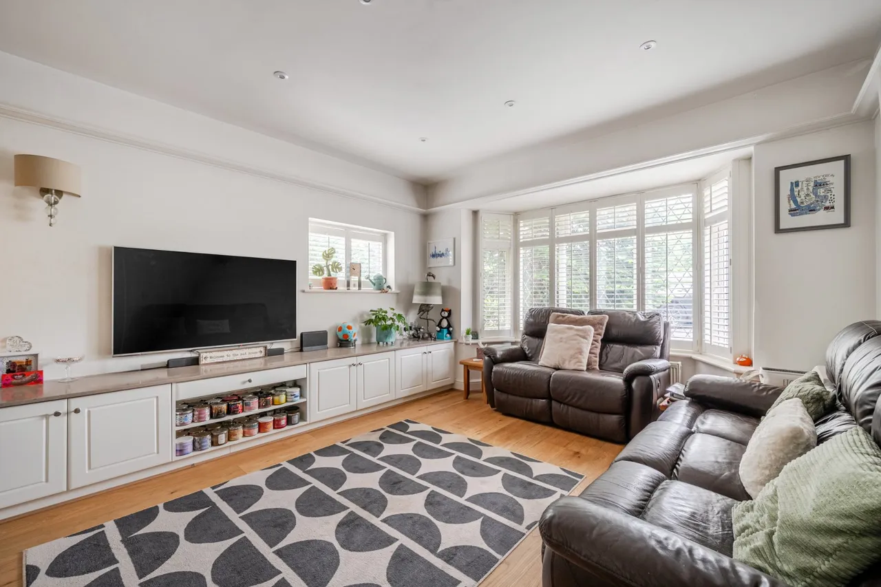 New Inn Lane, Guildford, GU4, photo 2