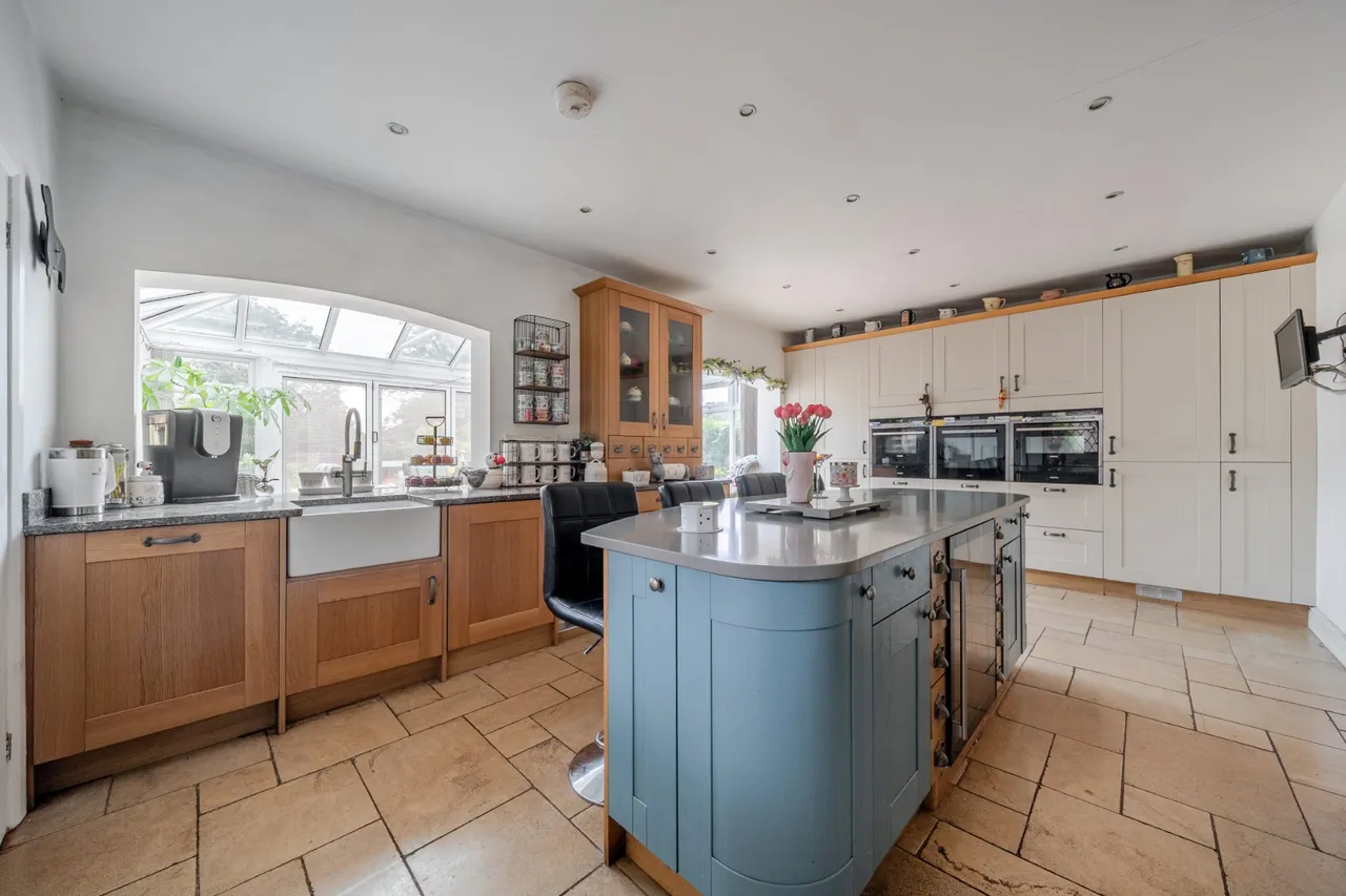 New Inn Lane, Guildford, GU4, photo 14