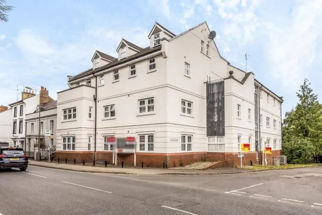 1 bed flat for sale, West Bar Street, Banbury, OX16