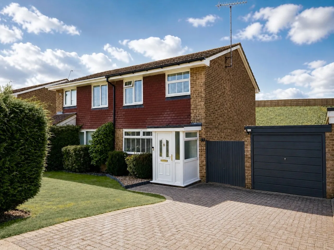 3 bed house for sale, Newlands, Whitfield, CT16