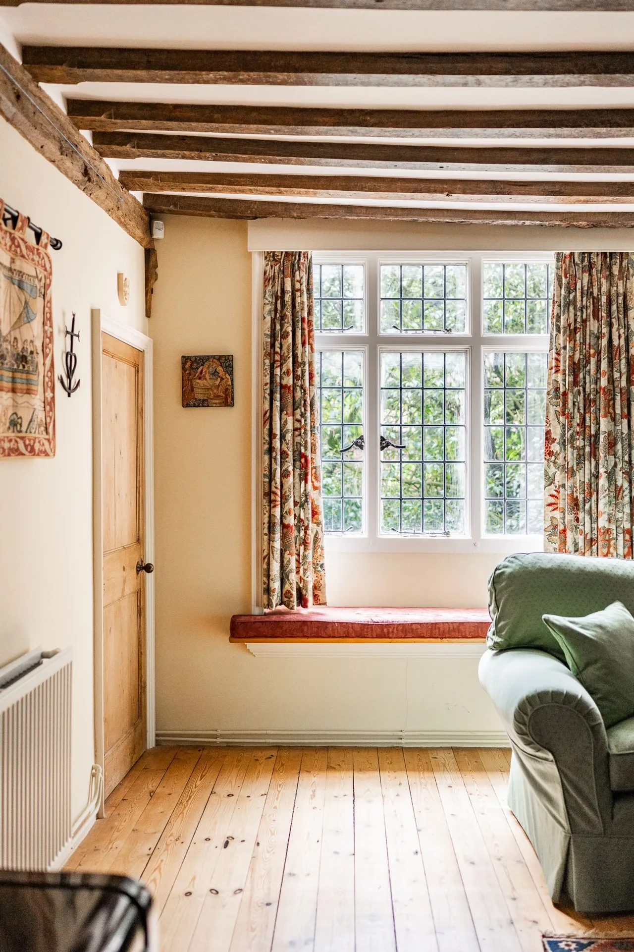 An Elegant and Richly Historic Home i, photo 10