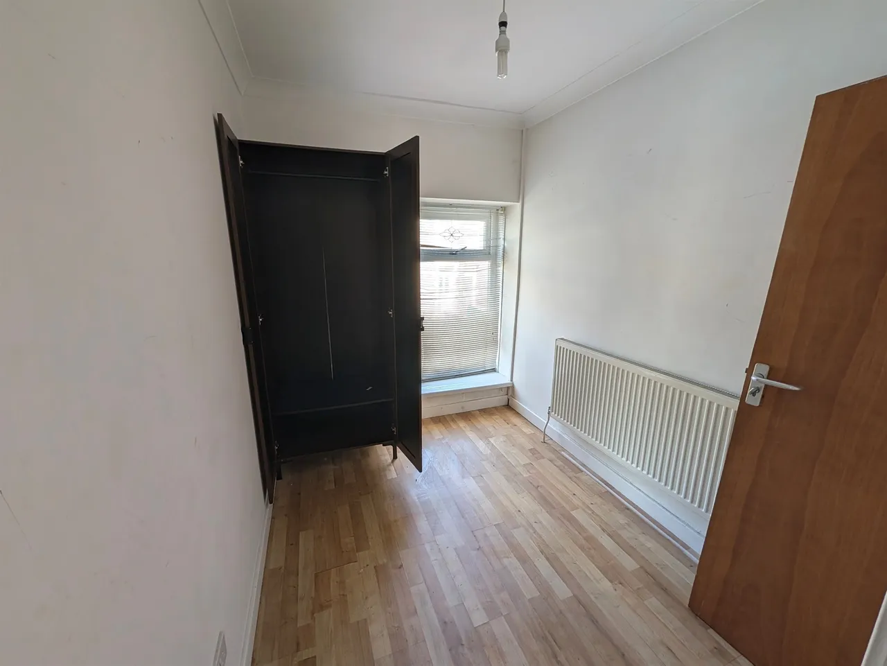 Victoria Street, Maesteg, CF34, photo 10