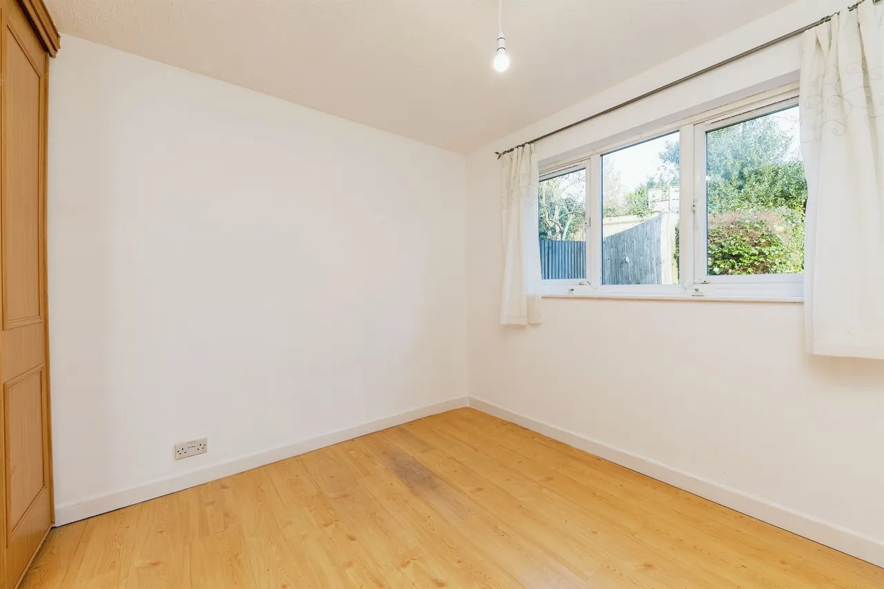 Tudor Close, Hatfield, AL10, photo 12