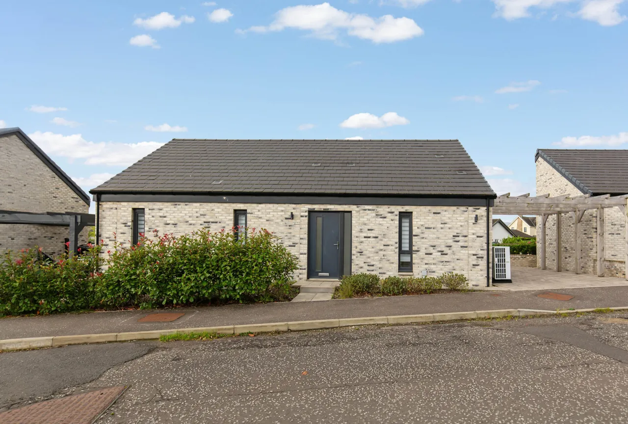 2 bed house for sale, Cairndhu Gardens, Helensburgh, G84